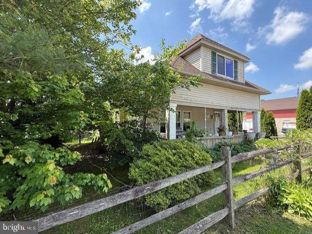 1108 Lincoln Highway - Photo 1