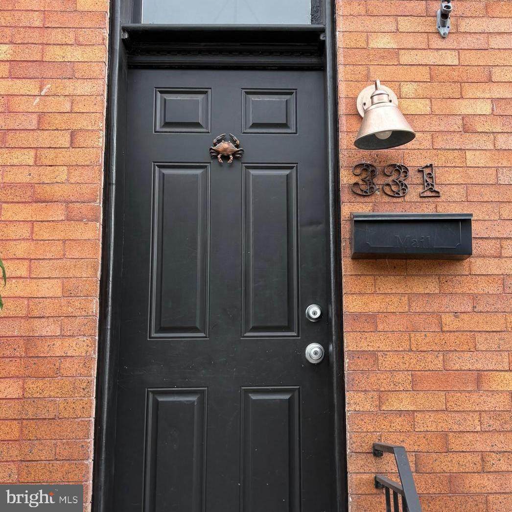 331 Robinson Street - Photo 1