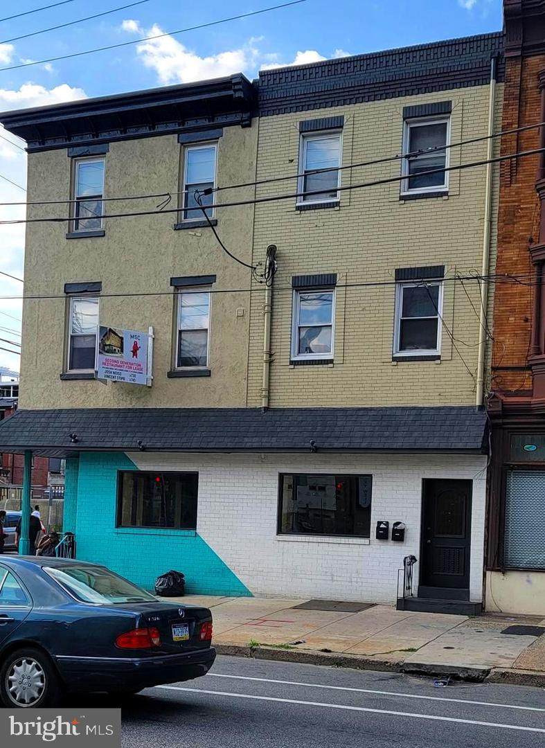 939-941 Spring Garden Street - Photo 1