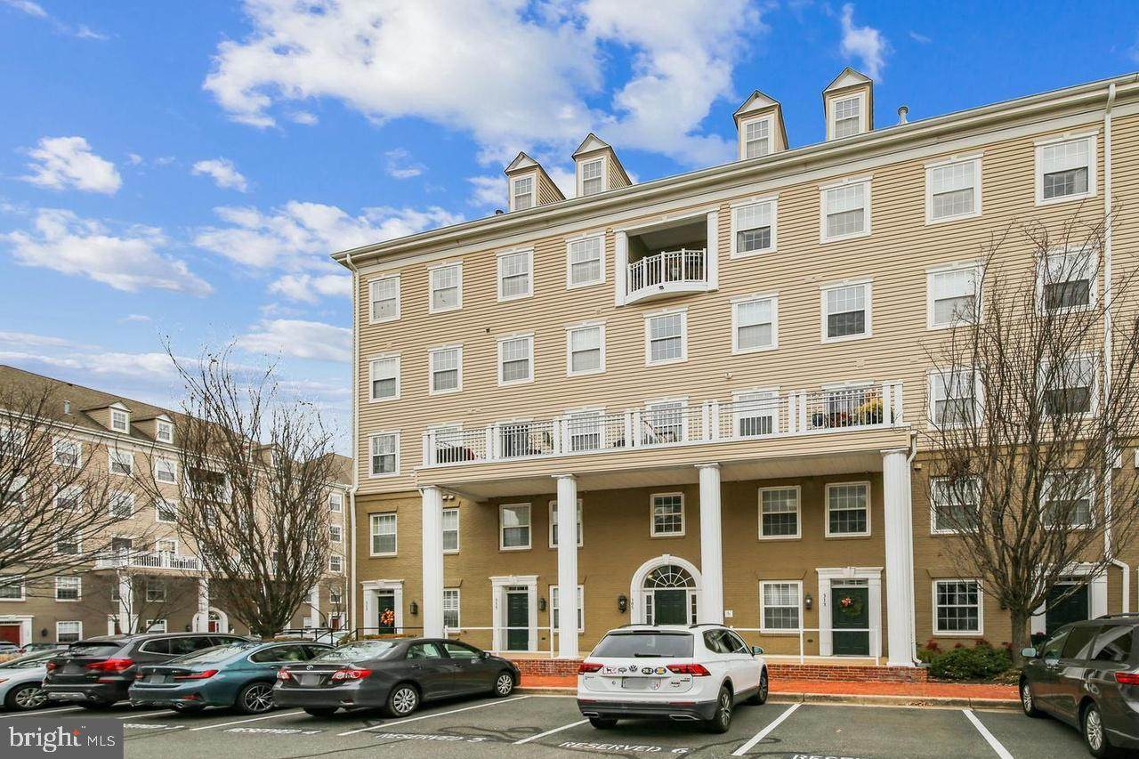 305 Payne Street - Photo 1