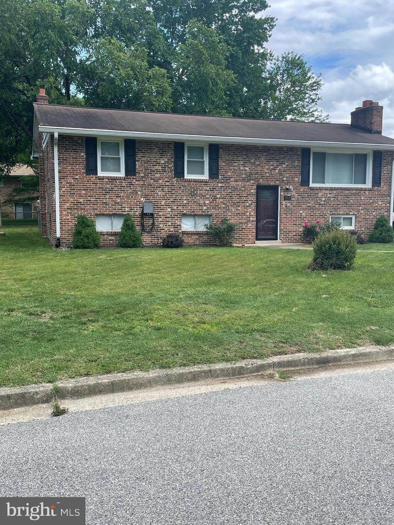 7906 Elmwood Lane - Photo 1