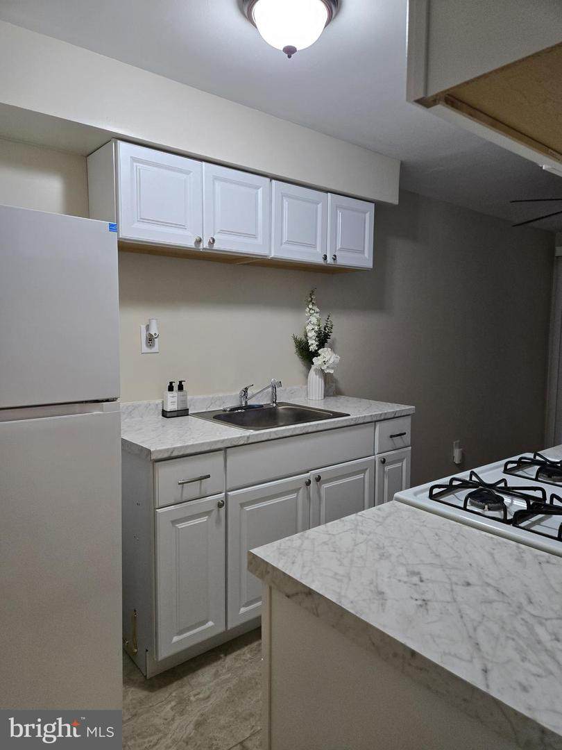 3432 Ashfield Lane - Photo 1