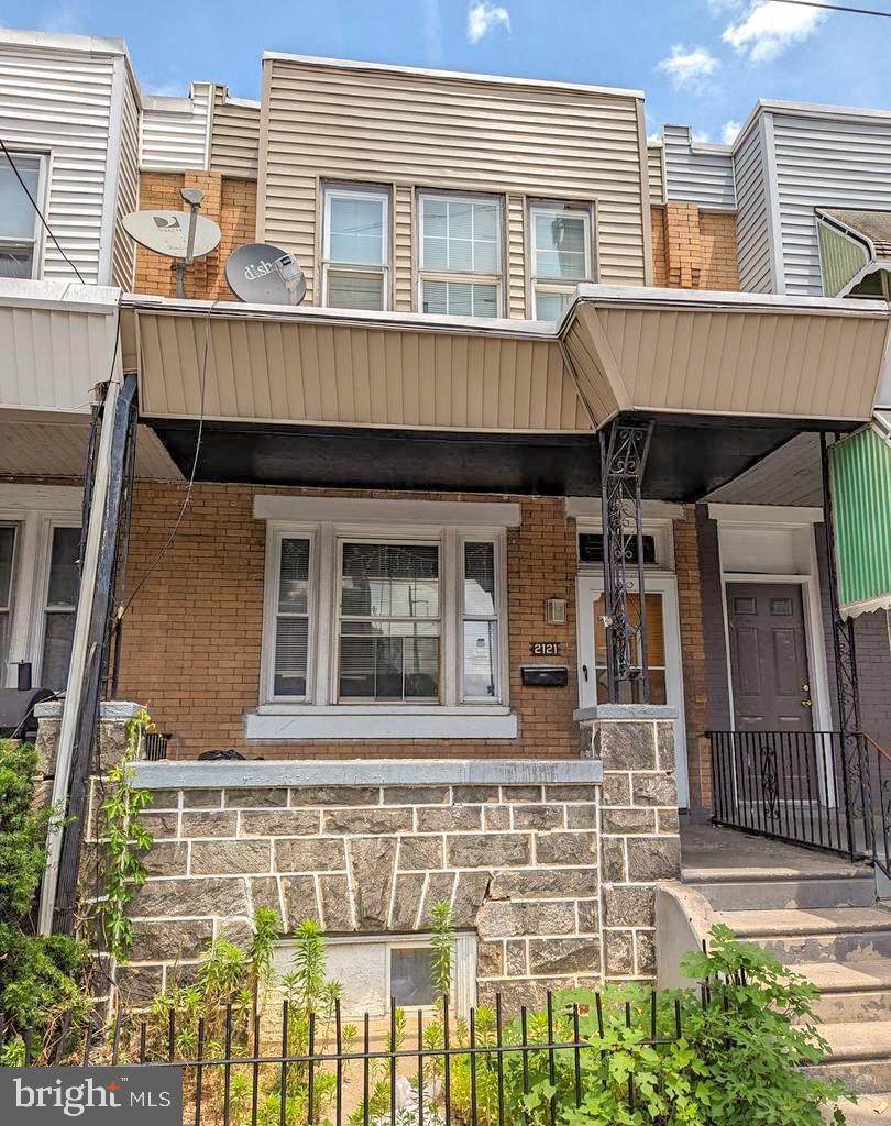 2121 60TH Street - Photo 1