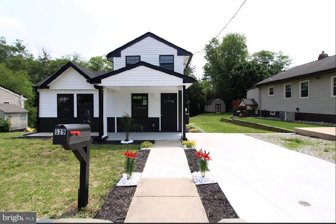 529 Blenheim Avenue - Photo 1