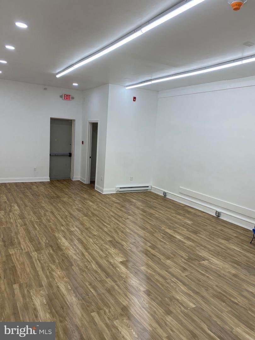 535 Macdade Boulevard - Photo 1