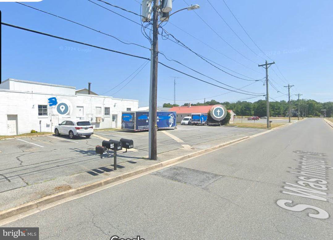 717 Washington Street - Photo 1
