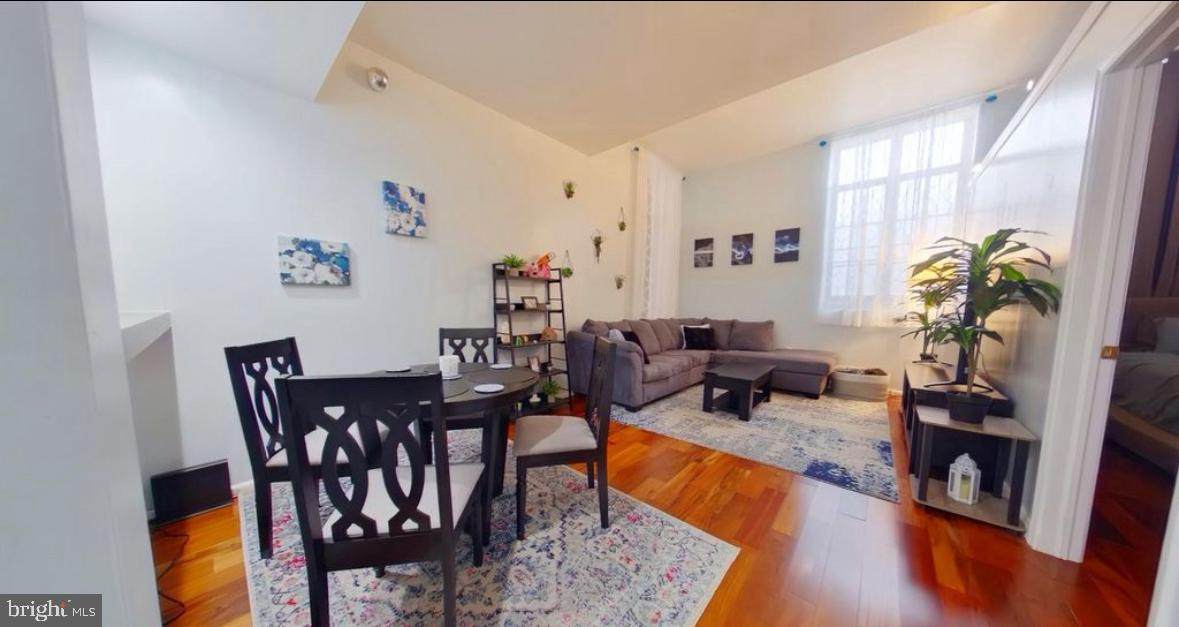 1601 Spring Garden Street - Photo 1