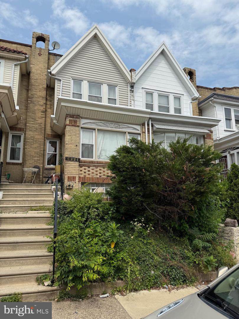 6221 Gardenia Street - Photo 1
