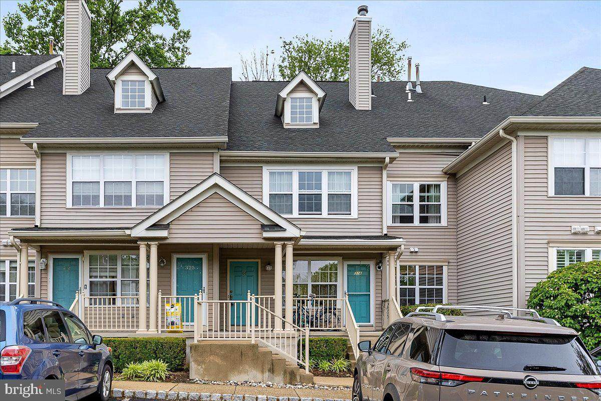 326 Brickhouse Road - Photo 1