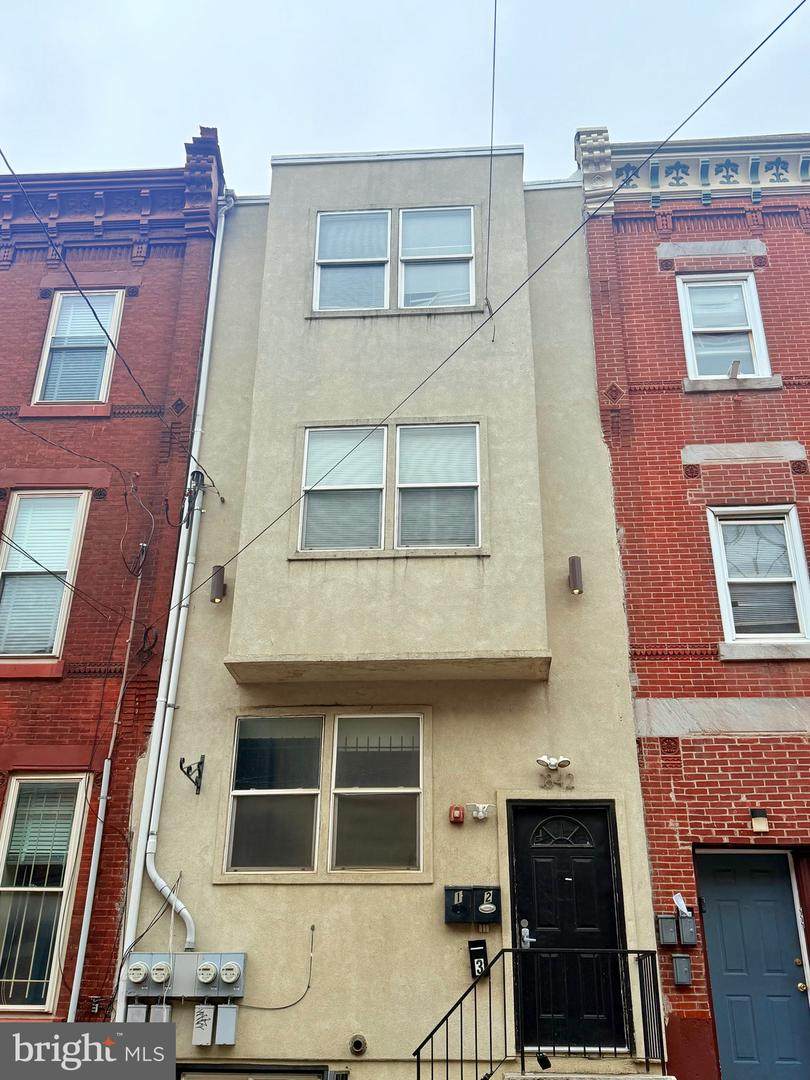 1842 17TH Street - Photo 1
