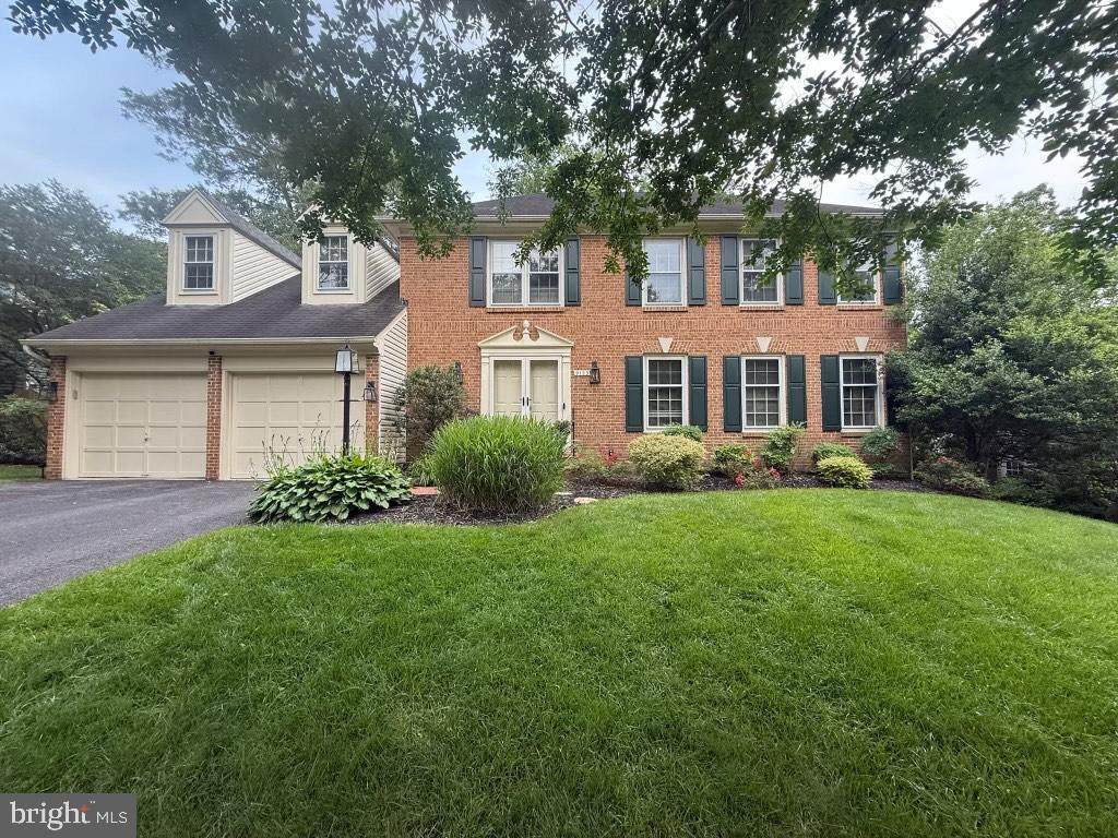 9123 Lakeland Valley Court - Photo 1