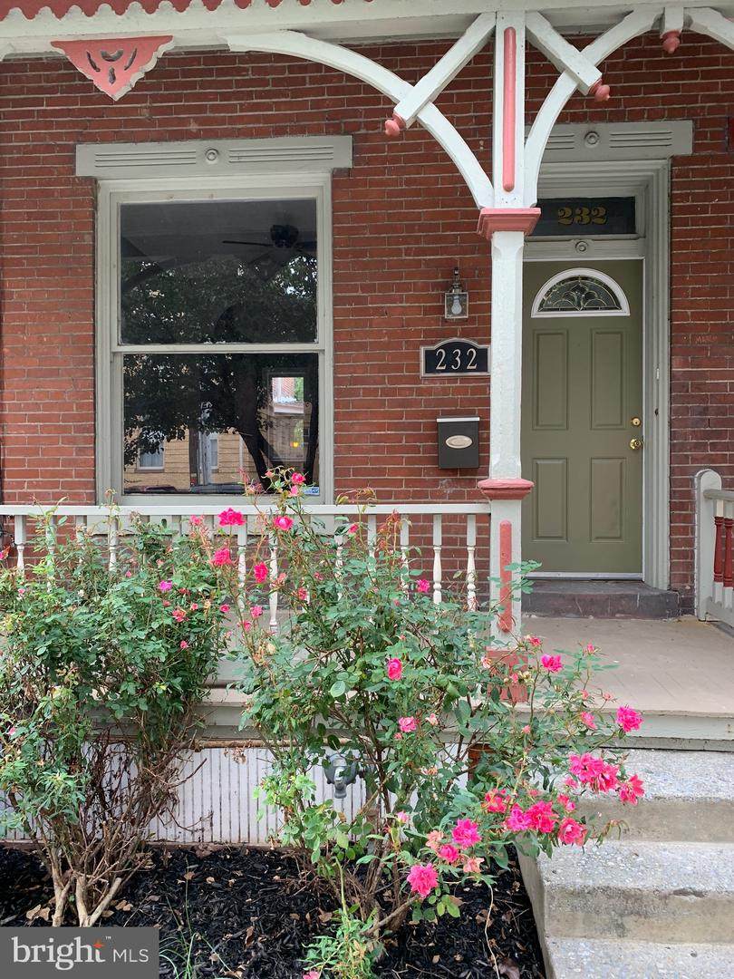 232 Muench Street - Photo 1