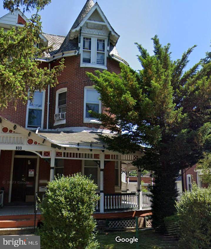 833 Marshall Street - Photo 1