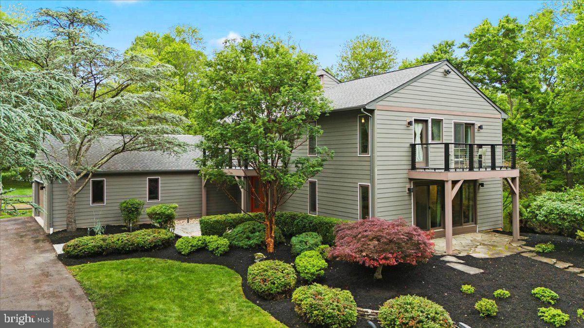 1438 Vestra Road - Photo 1
