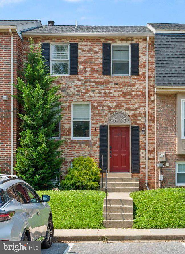 107 Colony Court - Photo 1