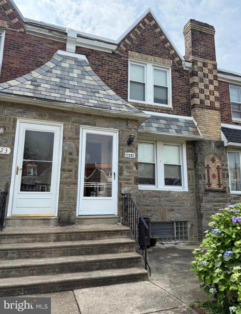 7221 Charles Street - Photo 1
