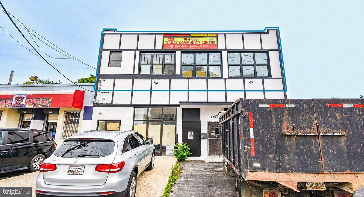 4304 Rhode Island Avenue - Photo 1