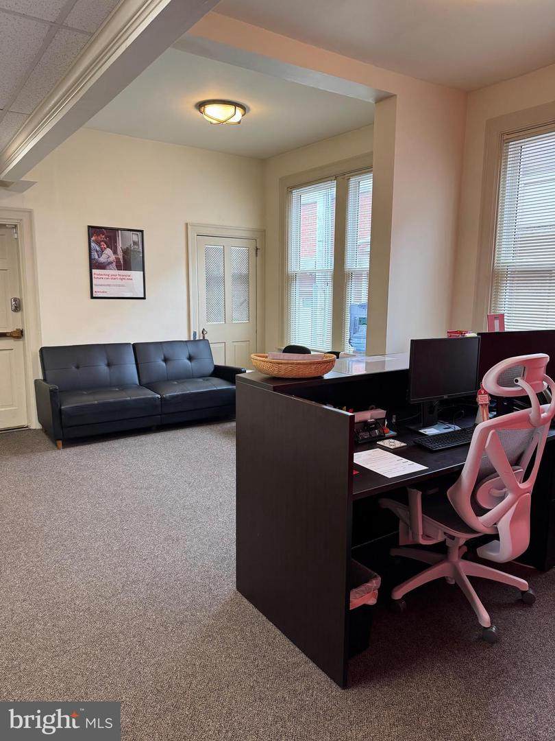 130 Chestnut Street - Photo 1