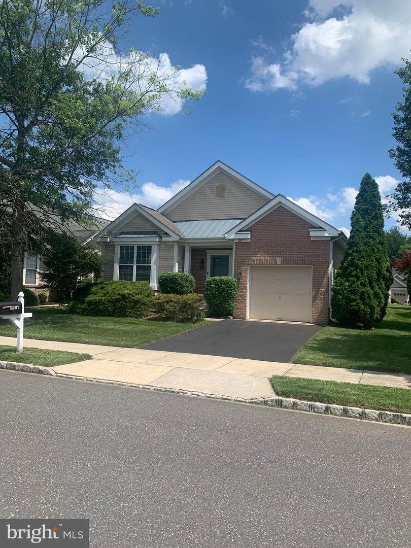 207 Devon Lane - Photo 1