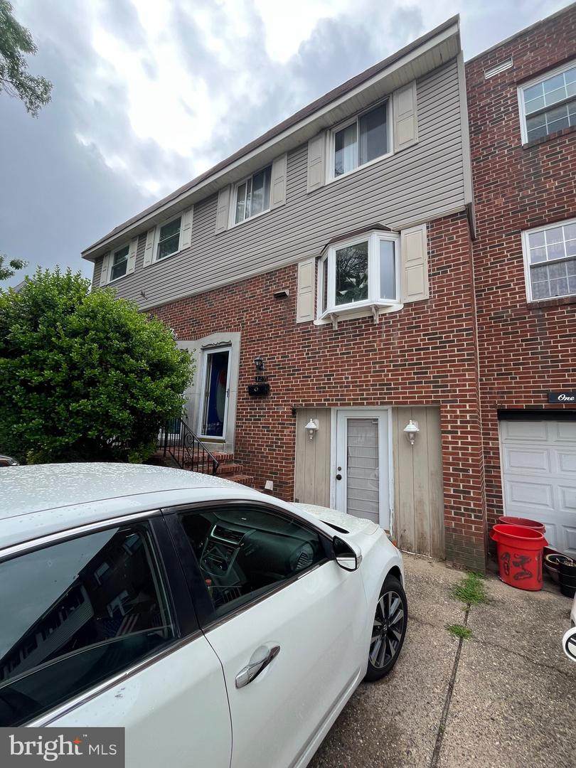 129 Laureba Avenue - Photo 1