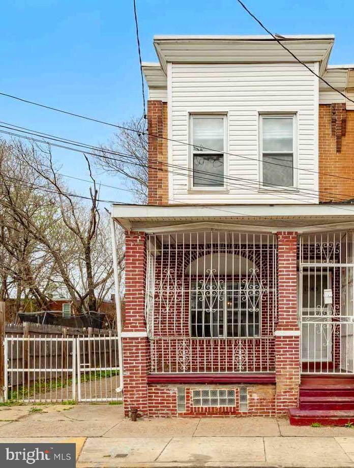 1245 Chase Street - Photo 1