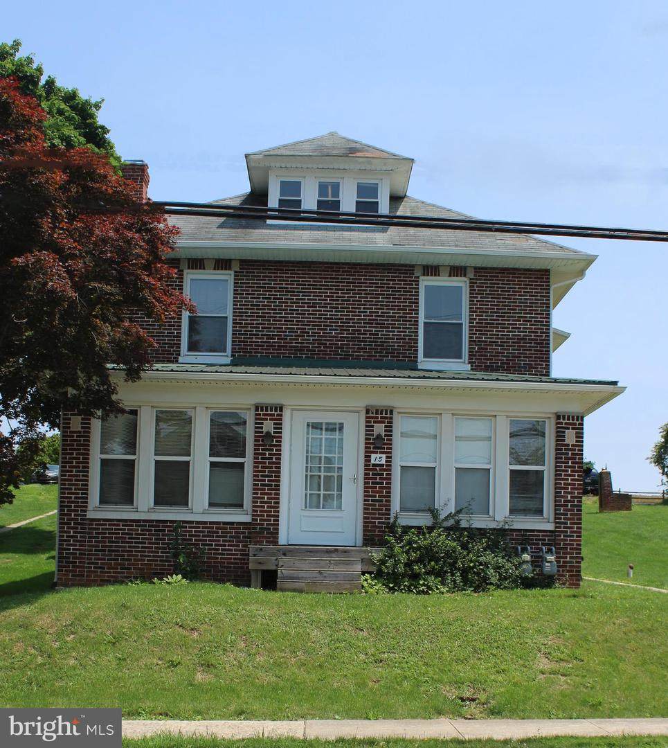 15 Main Street - Photo 1