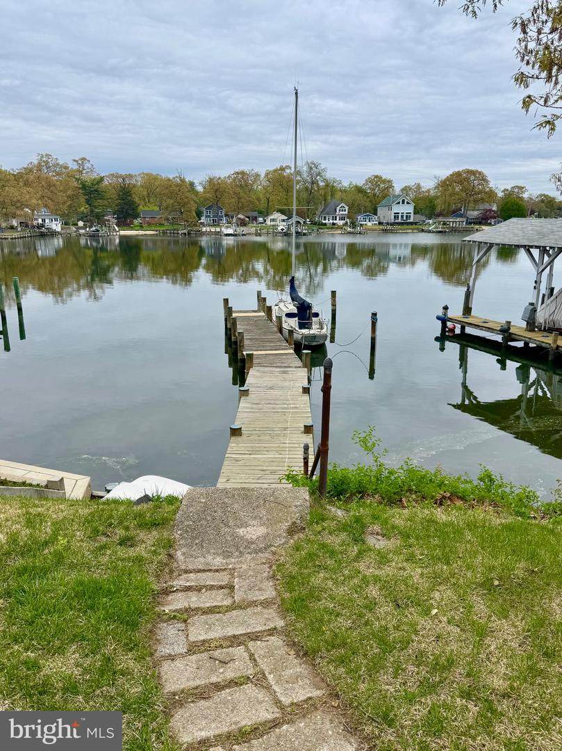 1930 Cedar Road - Photo 1