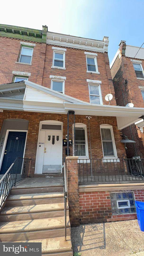 4241 Stiles Street - Photo 1