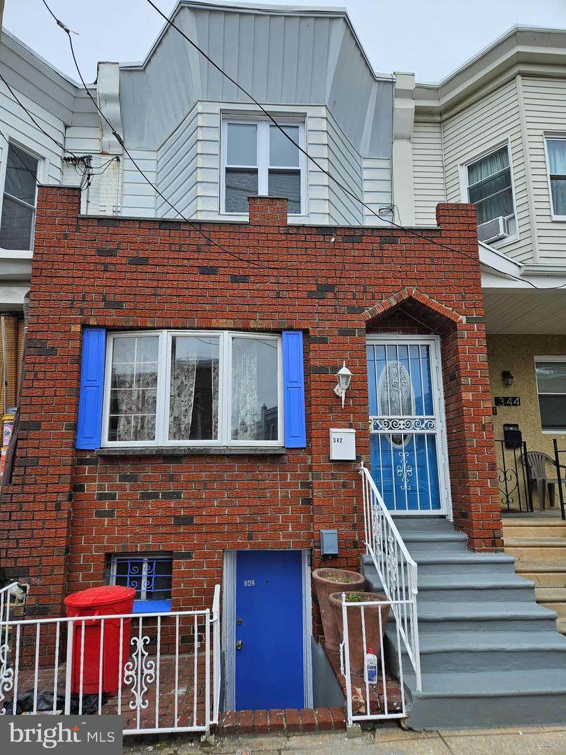 342 Simpson Street - Photo 1
