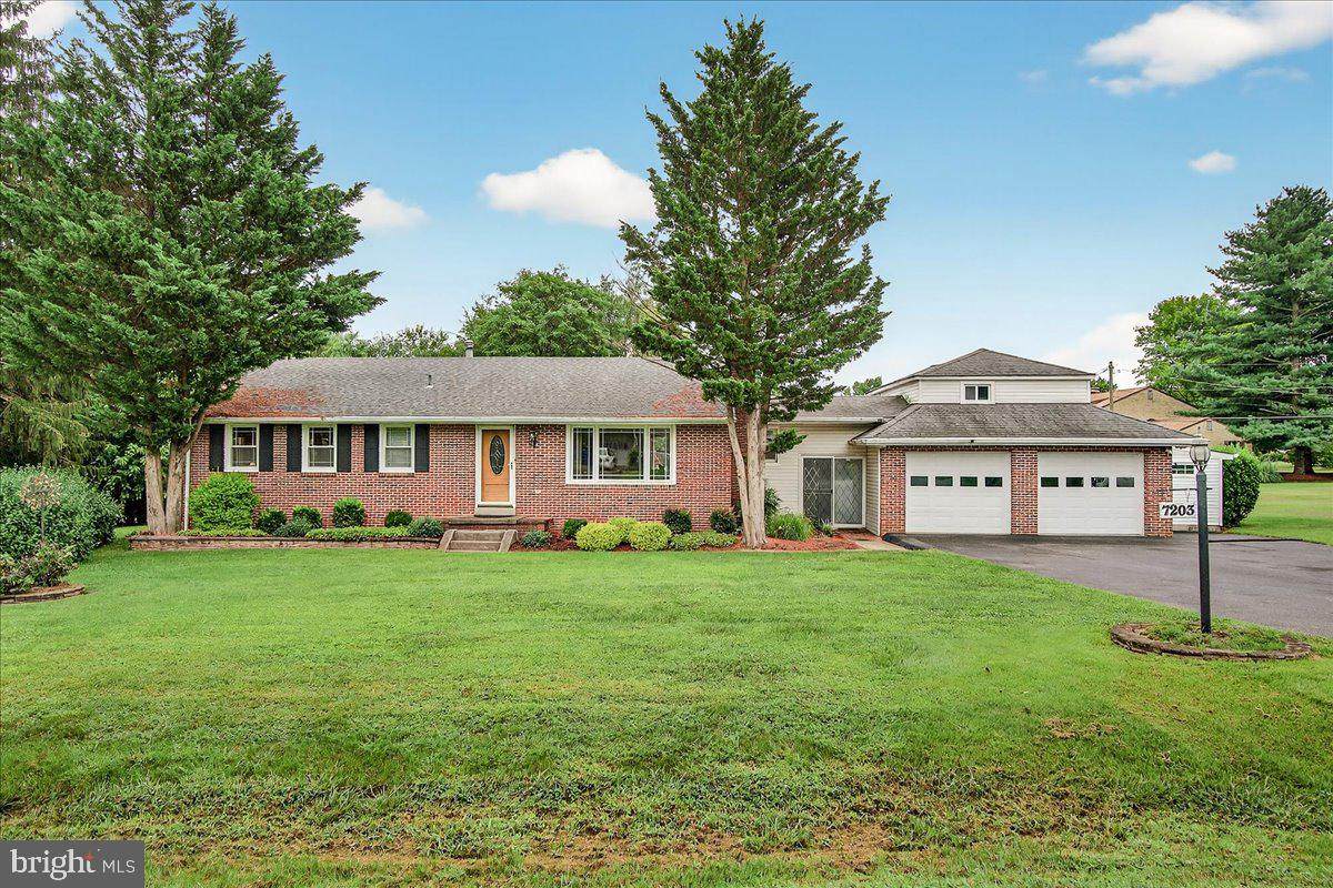 7203 Peekskill Drive - Photo 1