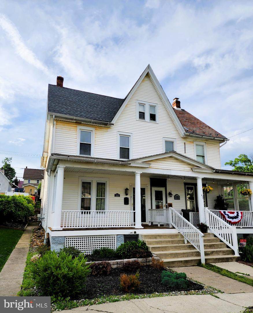 233 Lafayette Avenue - Photo 1