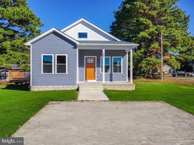 103 Woodland Drive - Photo 1