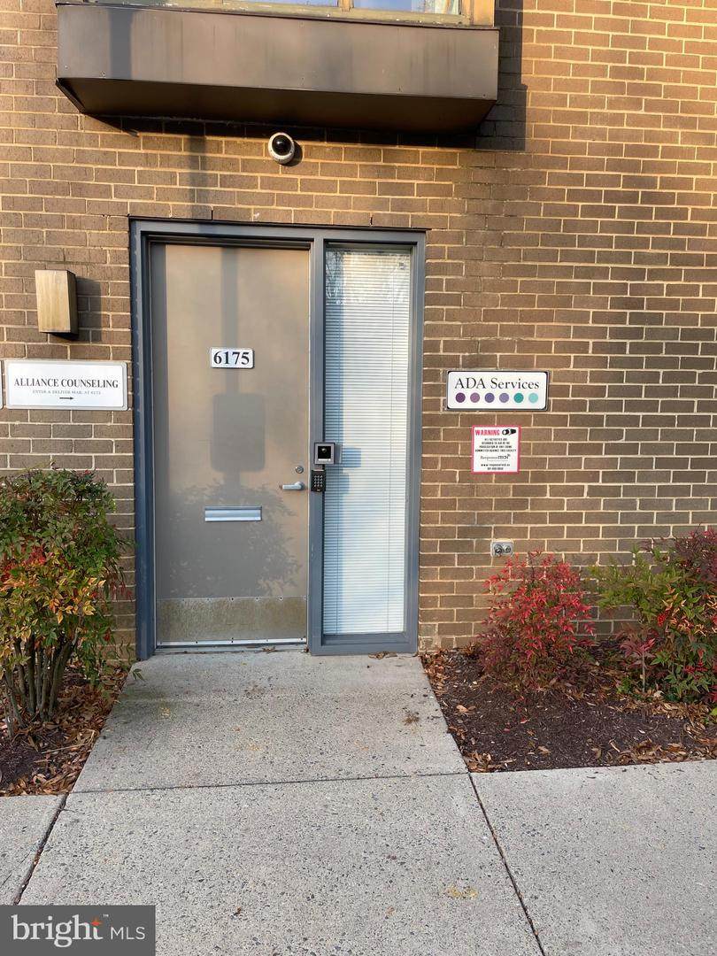 6175 Executive Boulevard - Photo 1