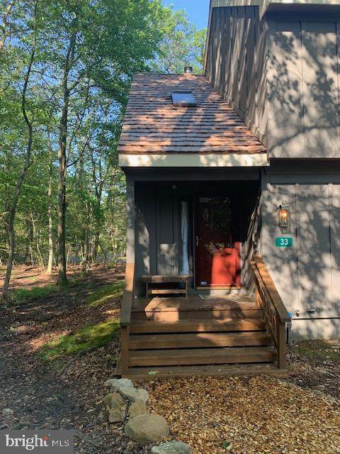 33 Elevator - Photo 1