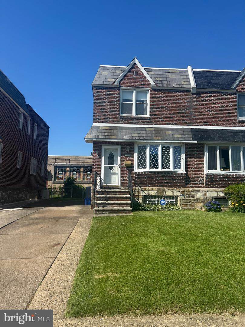 1012 Saint Vincent Street - Photo 1