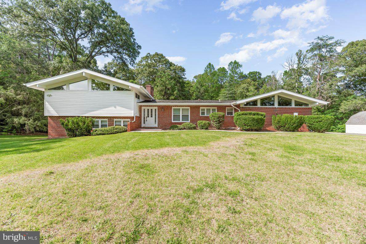 995 Clay Hammond Road - Photo 1