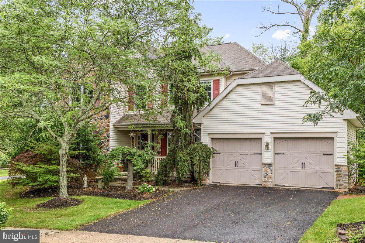 131 Equestrian Drive - Photo 1
