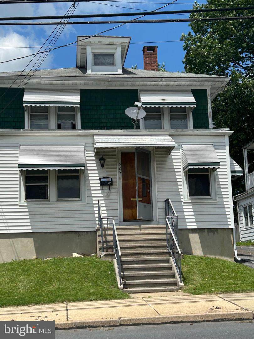 525 Maple Street - Photo 1
