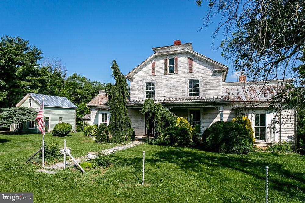 8748 North Valley Pike - Photo 1