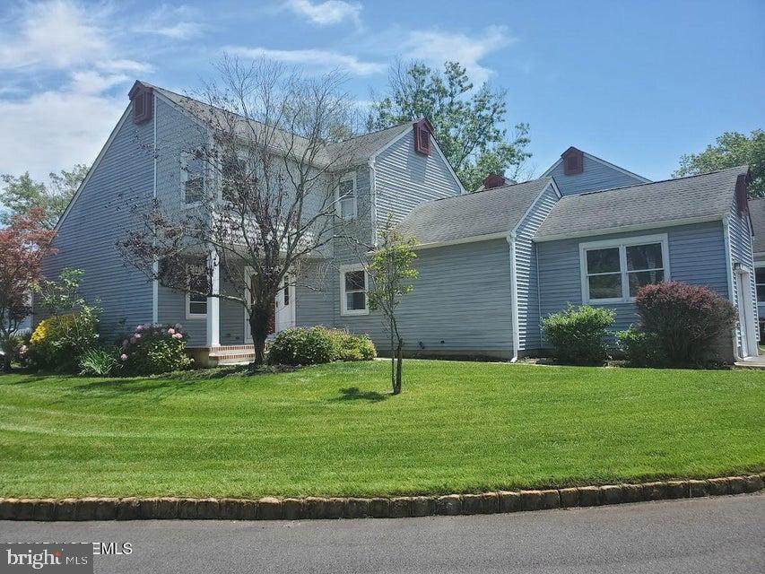 57 Turnberry Circle - Photo 1