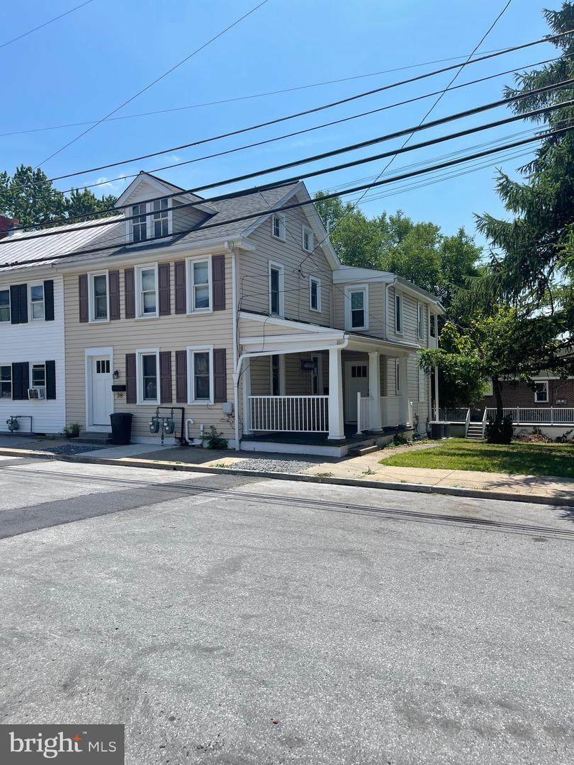 36-38 Hummelstown Street - Photo 1