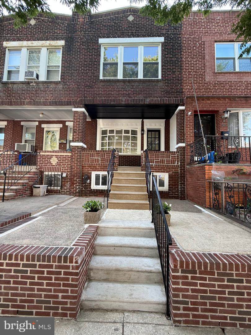 2831 Marvine Street - Photo 1