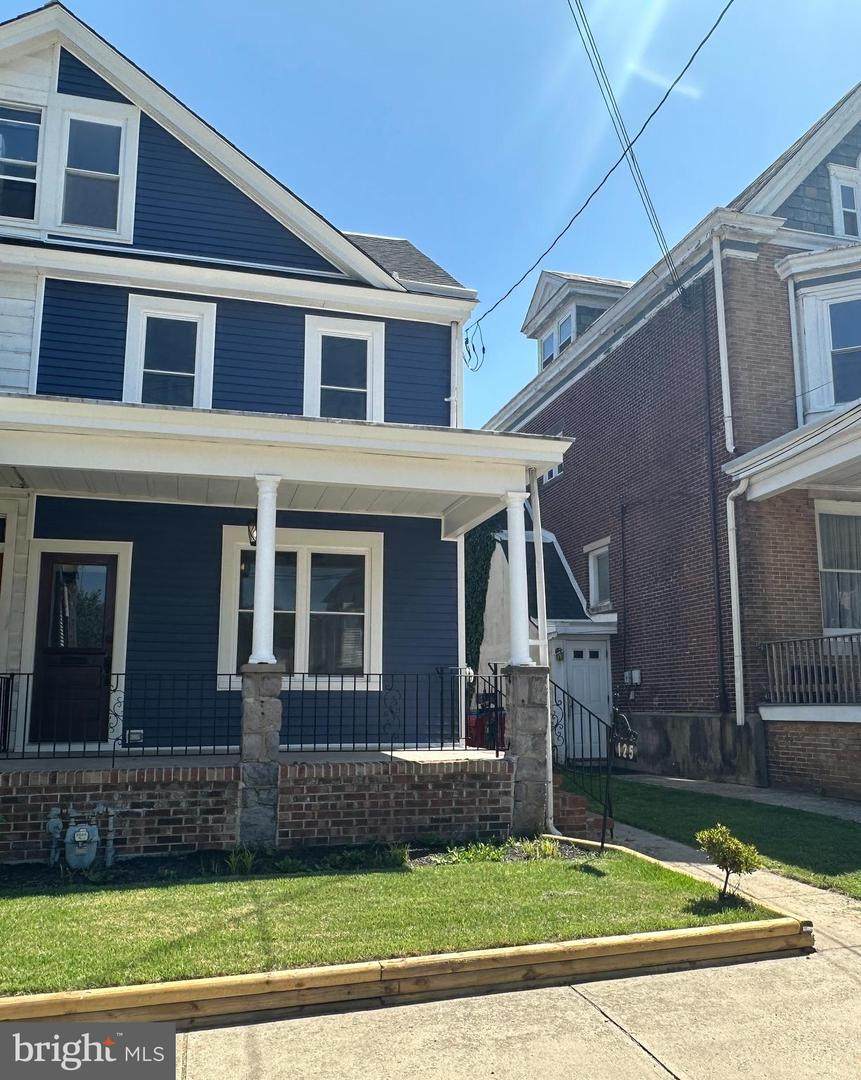 125 Jefferson Avenue - Photo 1