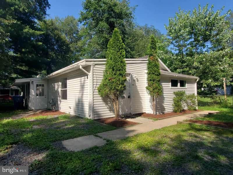 129 Haines Street - Photo 1