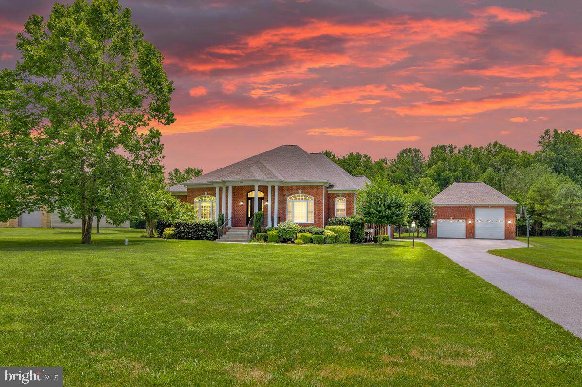 7421 Sugar Cane Court - Photo 1