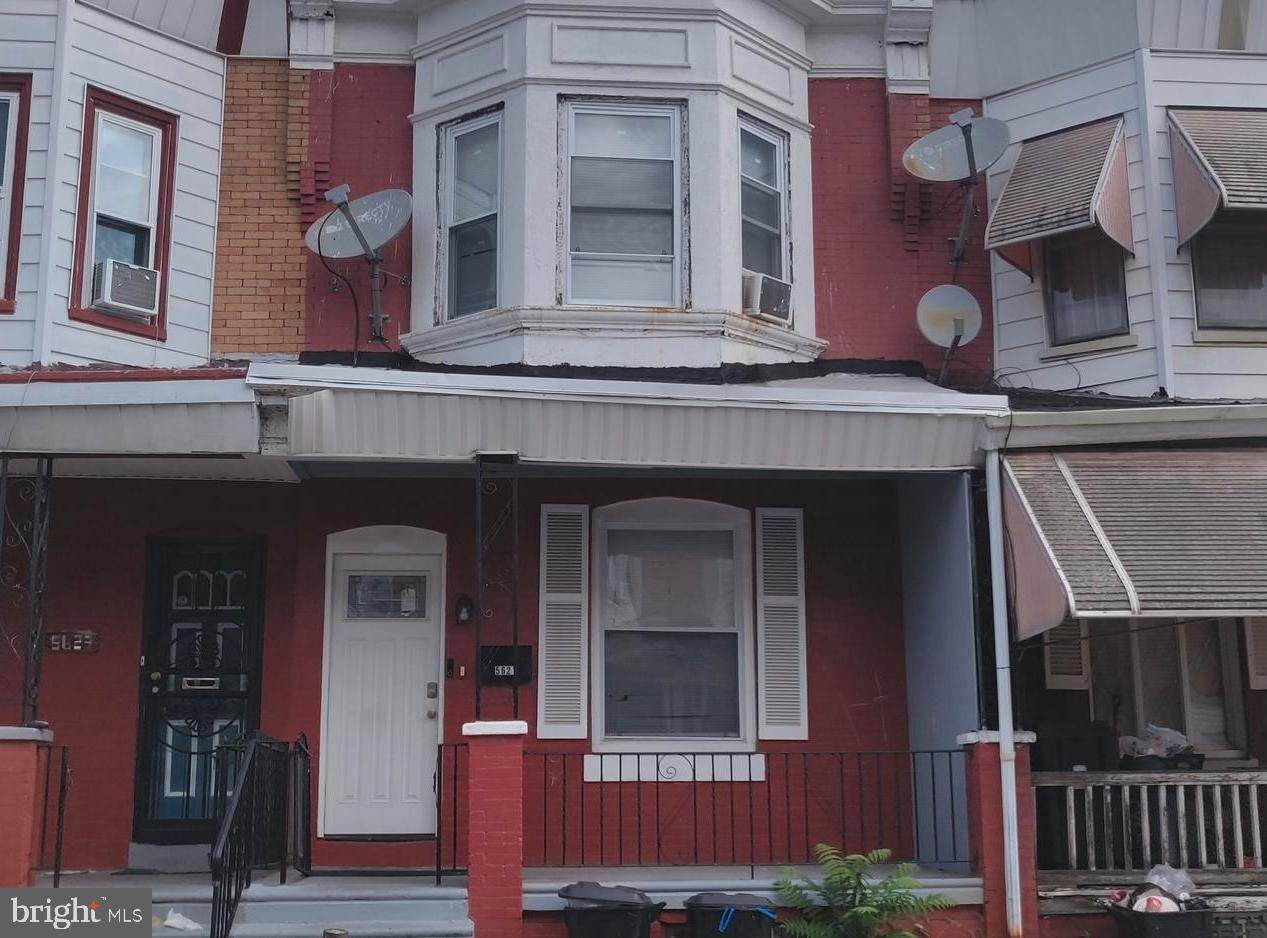 5621 Walton Avenue - Photo 1