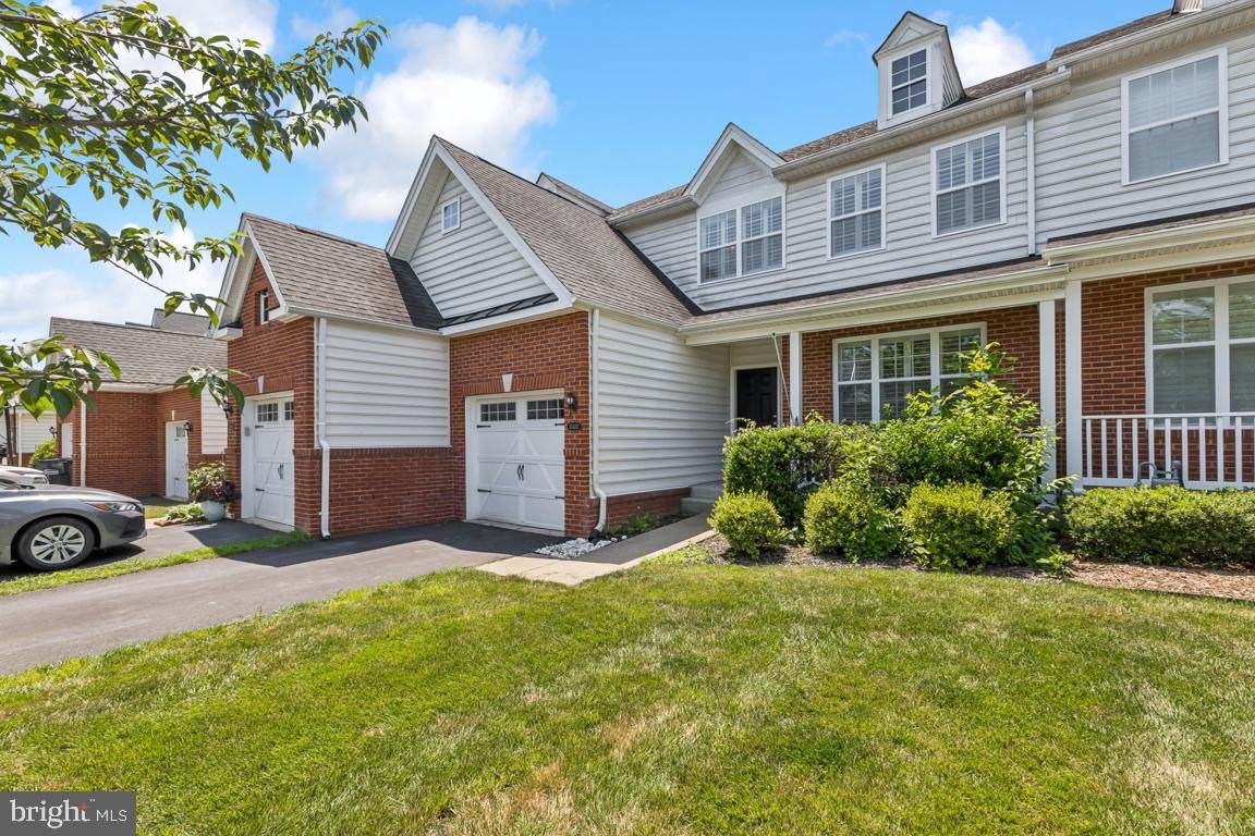 15447 Painters Cove Way - Photo 1