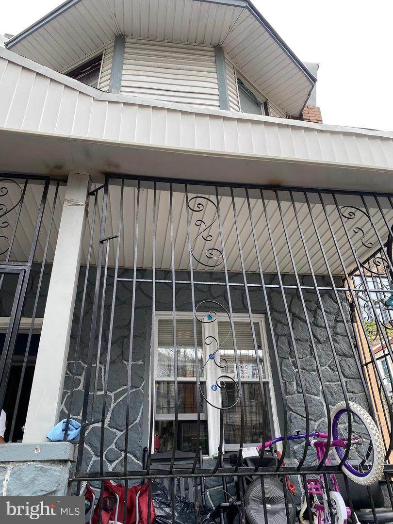 3576 Stouton Street - Photo 1
