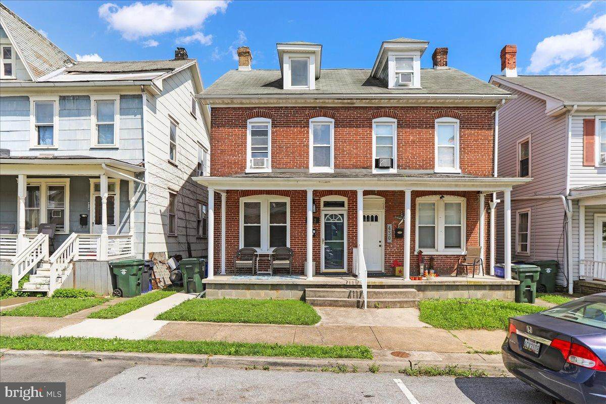 432 Mcdowell Avenue - Photo 1