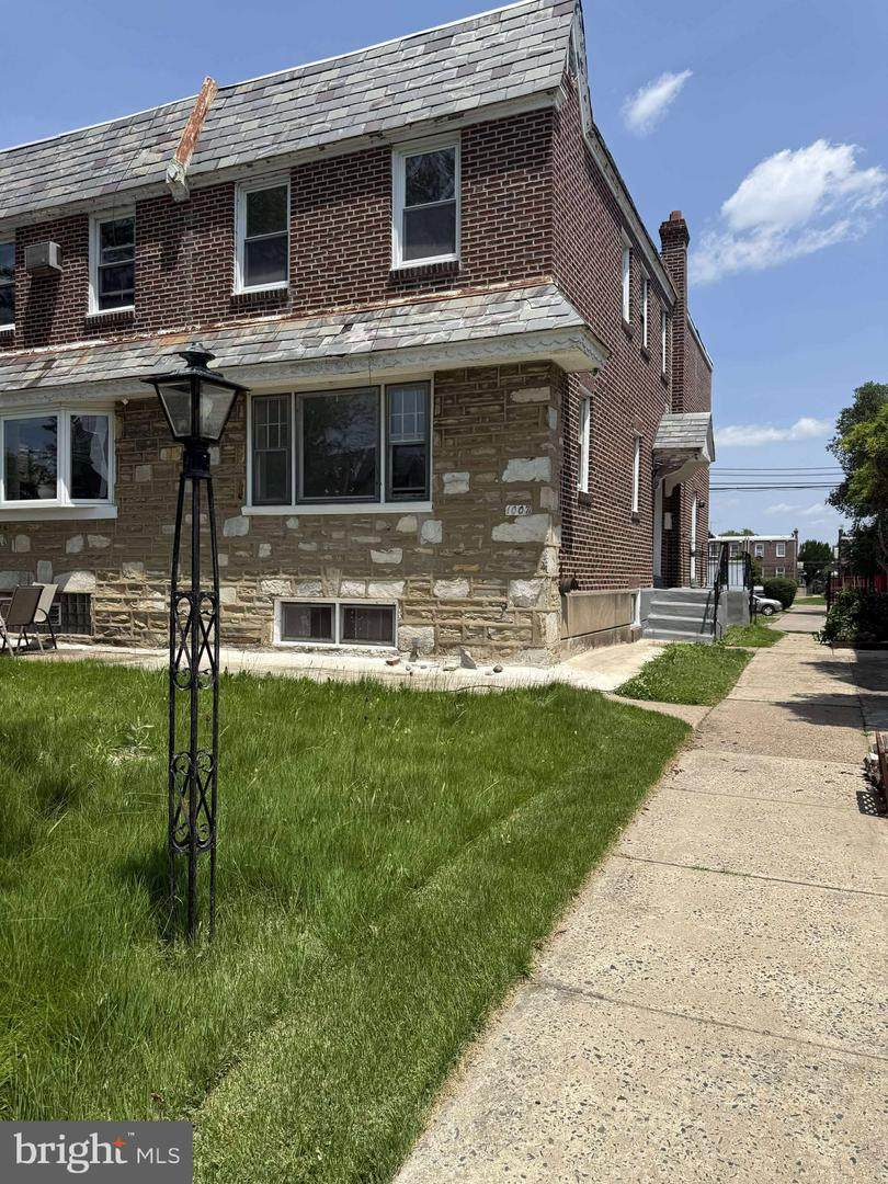 1007 Brighton Street - Photo 1